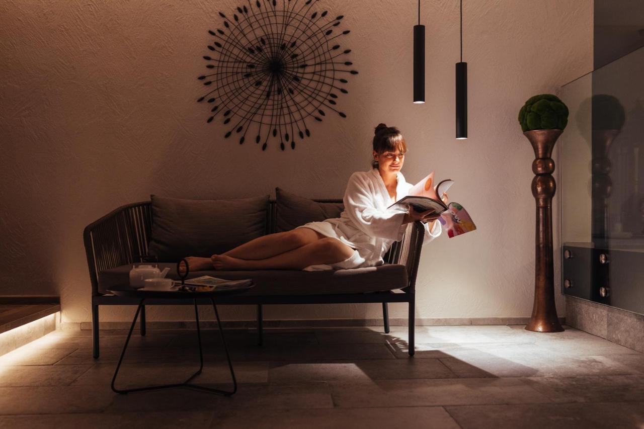 Hotel Truyenhof リート・イム・オーバーインタール エクステリア 写真
