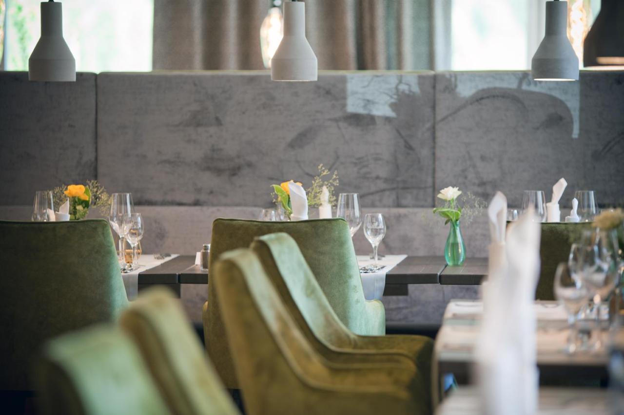 Hotel Truyenhof リート・イム・オーバーインタール エクステリア 写真