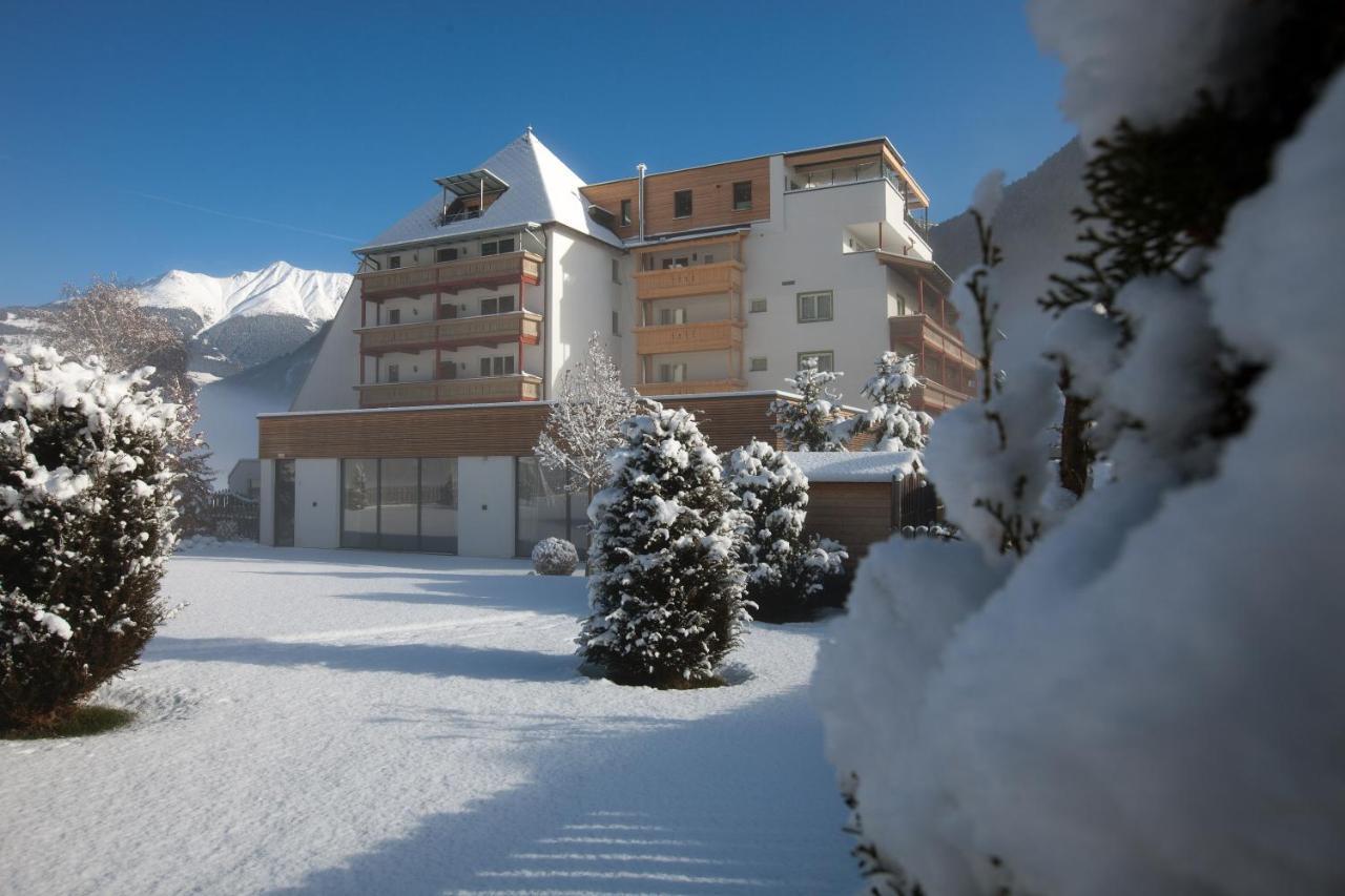 Hotel Truyenhof リート・イム・オーバーインタール エクステリア 写真
