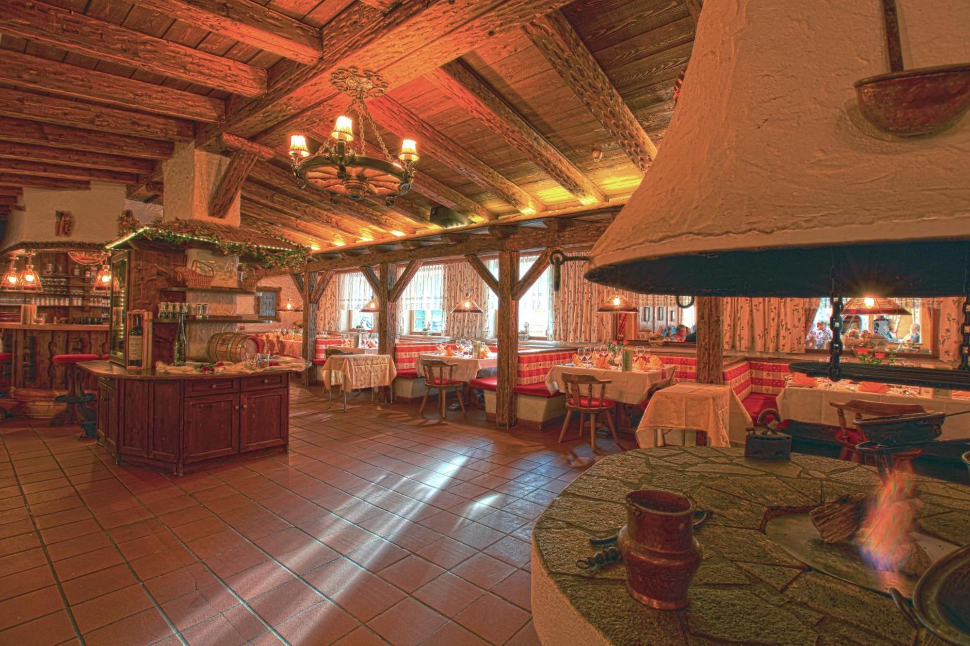 Hotel Truyenhof リート・イム・オーバーインタール エクステリア 写真